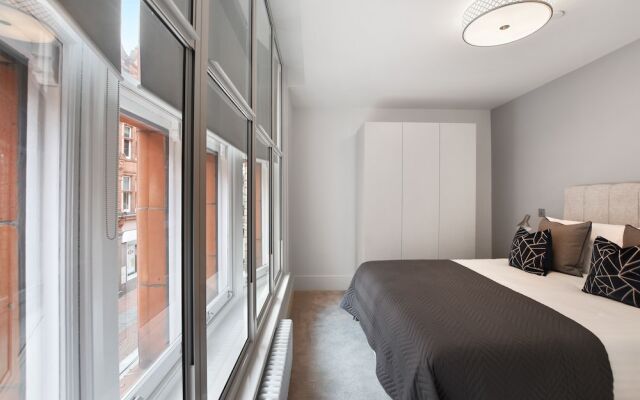 VICTORIA HOUSE by Aeria Apartments