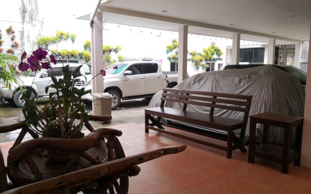 KK Centrum Hotel