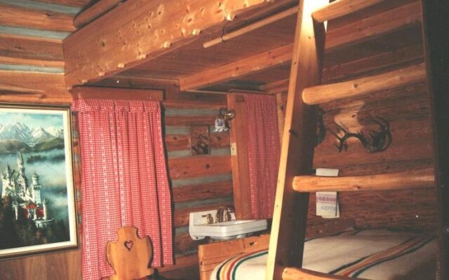 Rocky Mountain Log Chalet