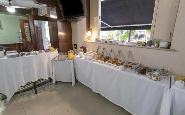 Copacabana Blue Hotel