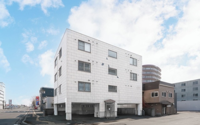 Silk Court 402 — 3-star hotel in Chitose