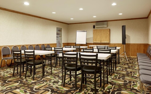 Ramada by Wyndham Abbotsford