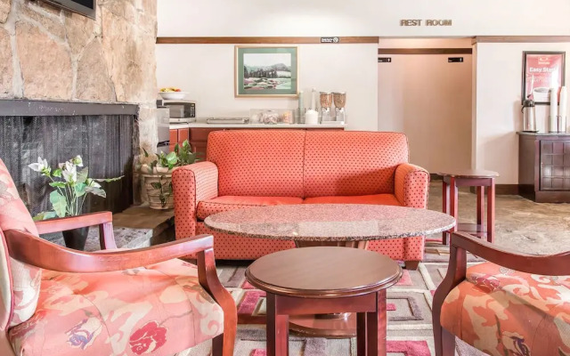 Midland Motor Inn