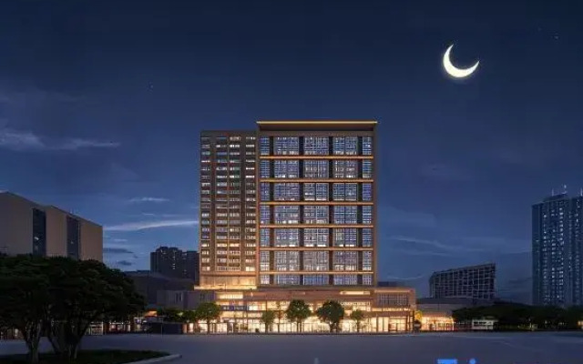 Chengdu HEPu Hotel (Chengdu East Railway Station City of Charm CapitaMall)