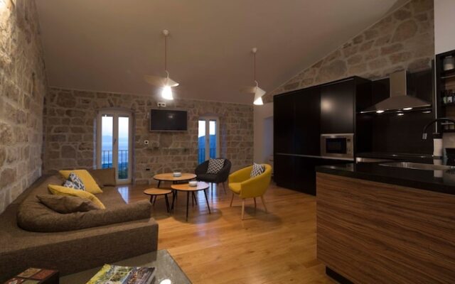 Villa Jatica - Luxury in the Wilderness of Makarska