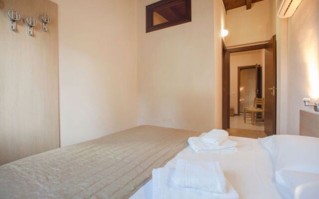 House  Sirmione 10746