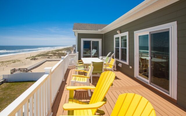 Sandfiddler by RedAwning