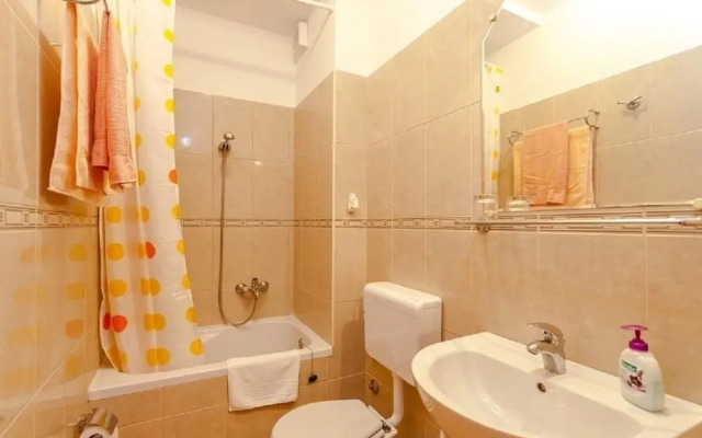 Led - Near sea - SA1