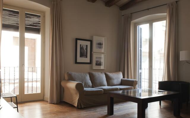 Apartamentos La Fonda