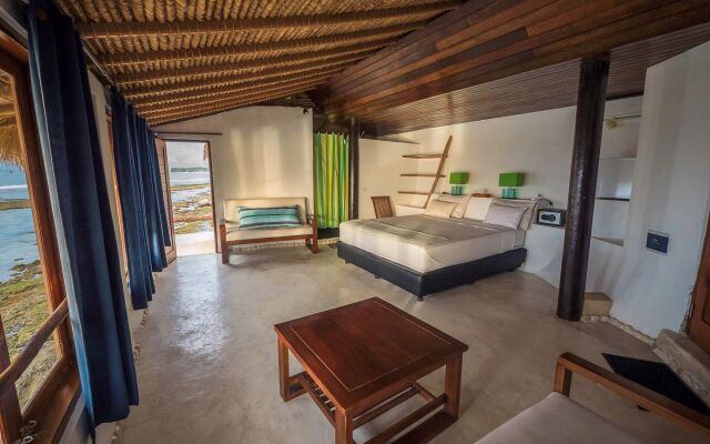 Rock 'n Reef Hotel