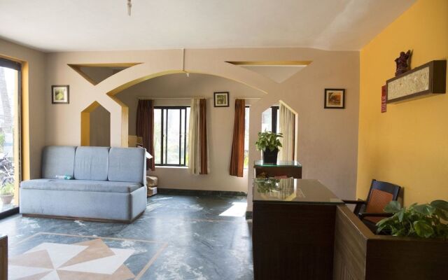 OYO 1949 Hotel Surya Garden