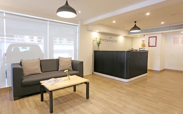 OYO Townhouse 015 Lajpat Nagar
