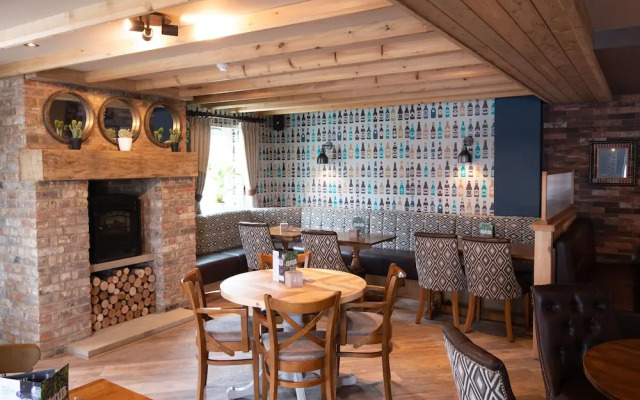 Paisley Pear, Brackley by Marston's Inns