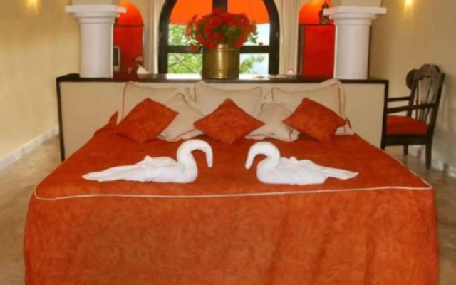 Villablanca Garden Beach Hotel