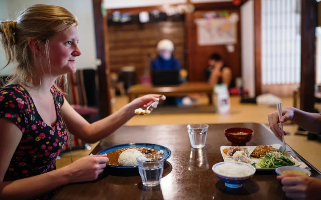 Guesthouse Momonga Village - Hostel