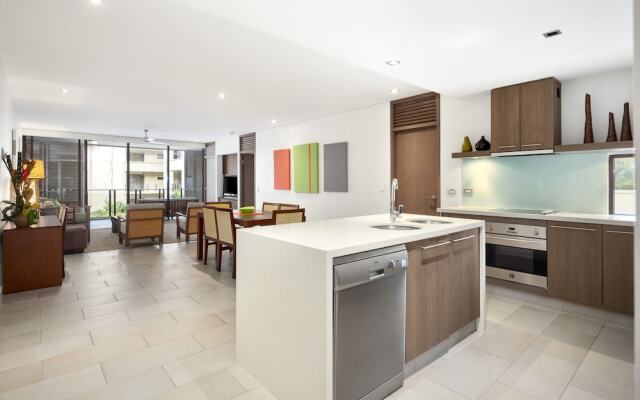 Temple 221 2BR Resort Spa Apartment