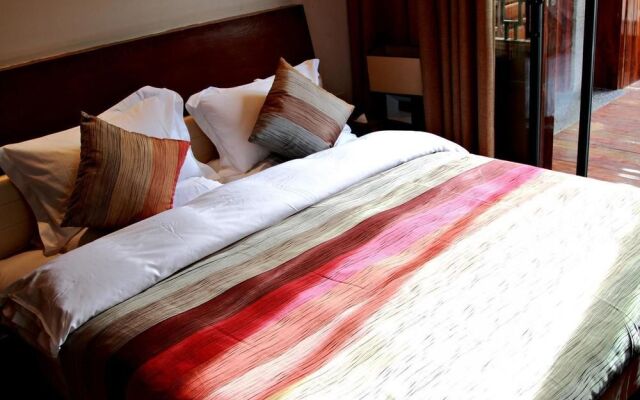 Lijiang Yongli Five Yard