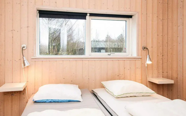 10 Person Holiday Home in Glesborg-by Traum