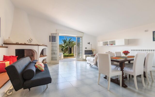 2536 Villa Degli Eucalipti by Barbarhouse