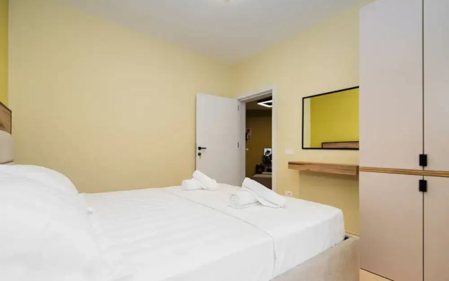 ApartHotel EDA