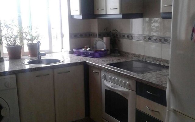 Bright Apartment With 2 Bedrooms In Leon