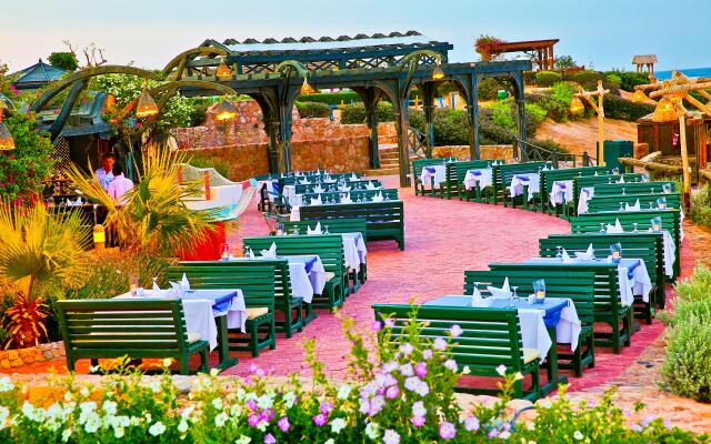 Charmillion Club Resort