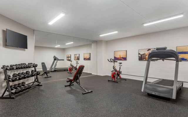 Quality Suites Whitby
