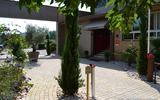 Best Western Hotel Des Barolles - Lyon Sud