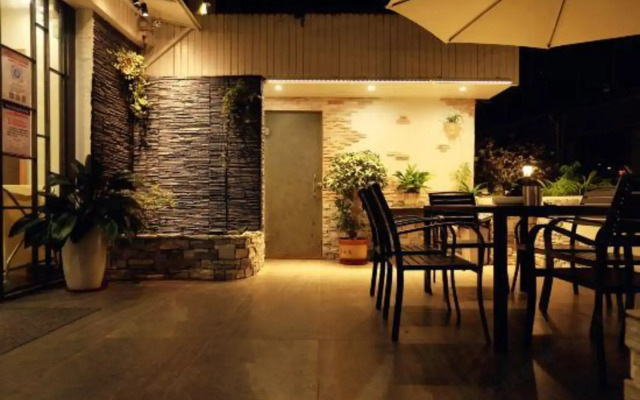 Dongmenyuan Inn