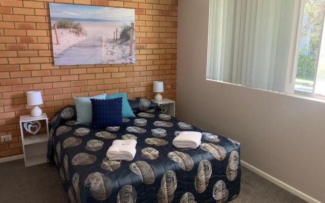 Beachlander Holiday Apartments