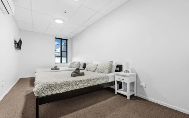 Onehunga Suites