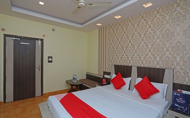 OYO 29689 Hotel Pramod