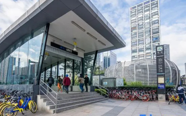 There is a hotel here (Beijing Road Branch)