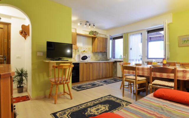 Villa Des Alpes Canazei 19614