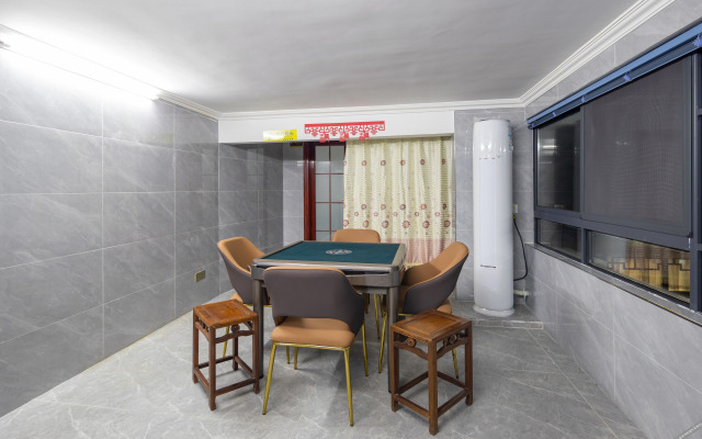 Floral Hotel·Huiyuan Residential Accommodation (Tianzhu Mountain Scenic Area Store)