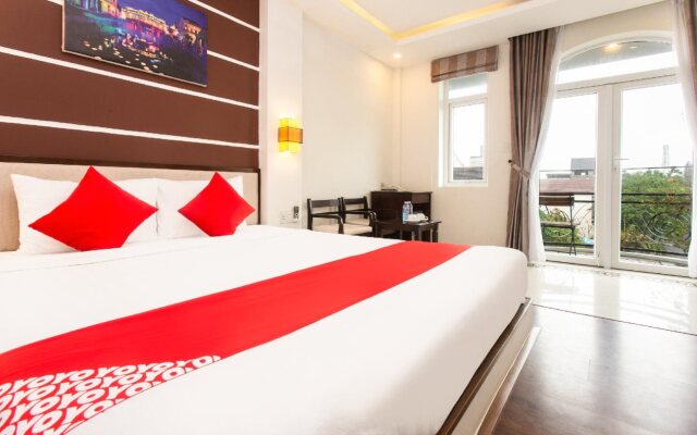 Golden Palm Villa