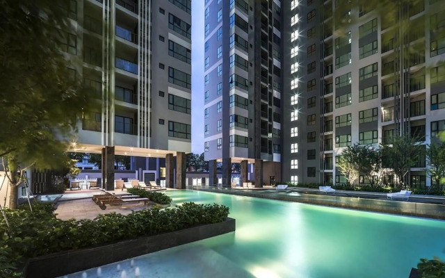 Pattaya Central Sea View Pool Suite