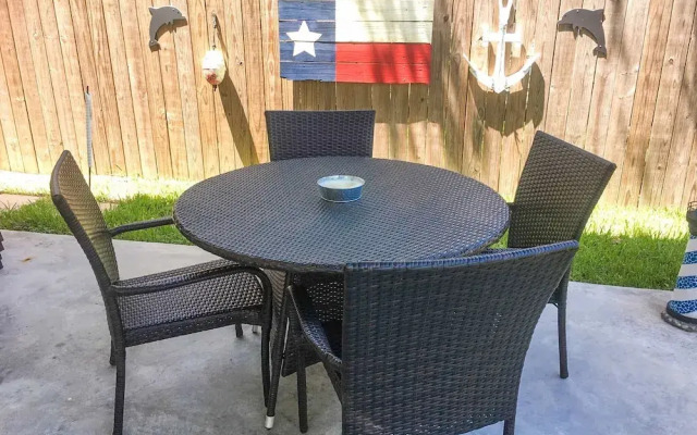 447 Rockport - 3 Br Home
