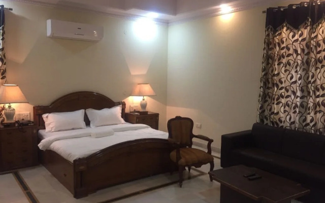 White Mushroom Jaipur V Inn