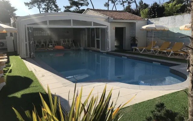 Hôtel Résidence les Flots