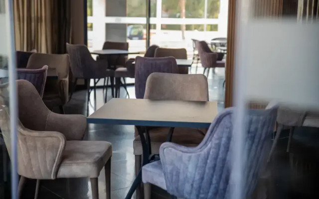 Dominium Palace Hotel