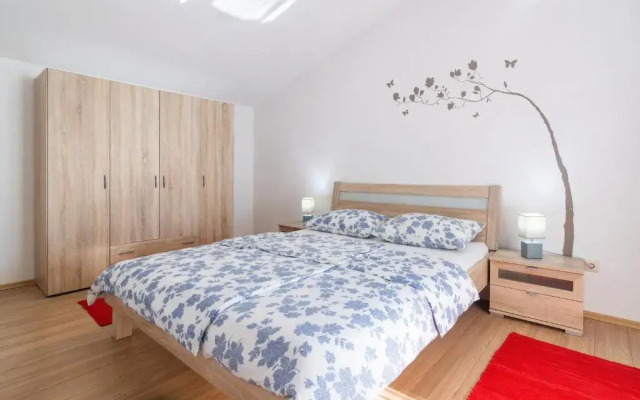 Apartments Lucia Senj