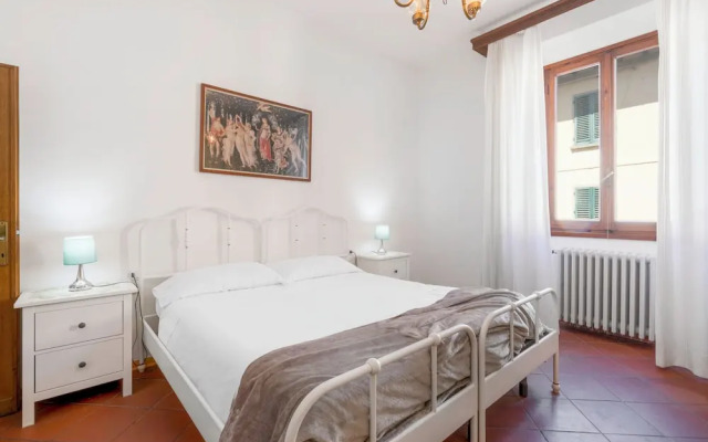 Chiara Apartment In Porta San Frediano