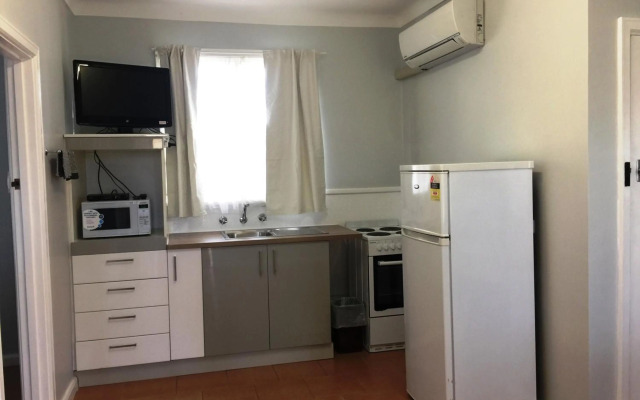 Restawile Motel