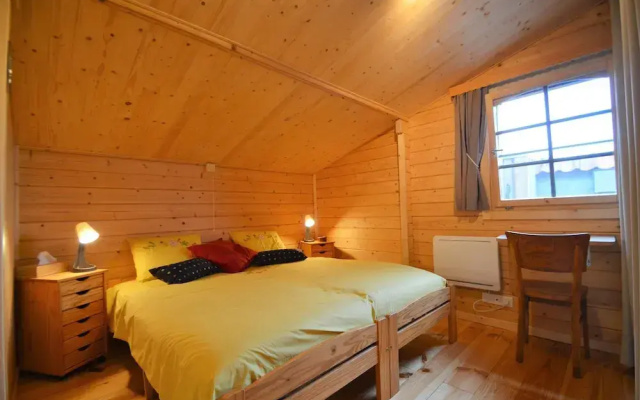 Pleasant Chalet in Anhee in a Charming Area