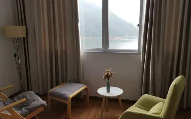 Yunhe pier 9 homestay