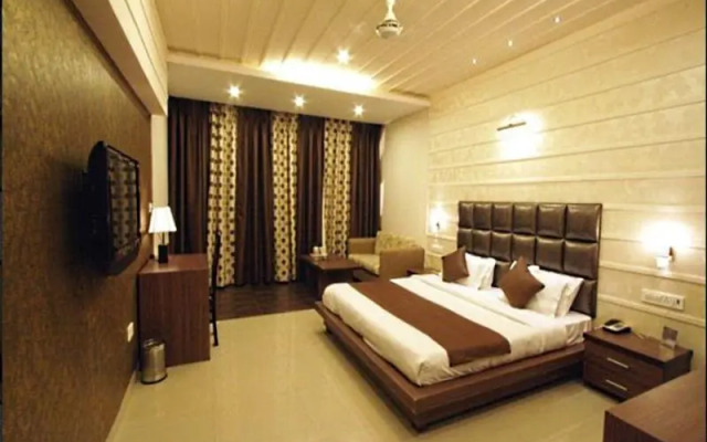 Royal Residency Hotel