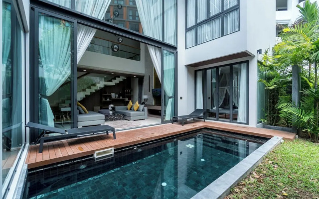 Panora Villa 8112 By Villacarte