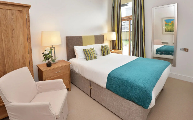Highland Apartments By Mansley