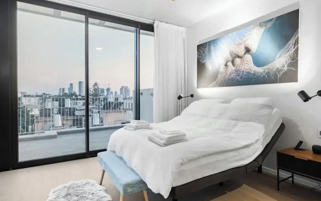 Top TLV Grand Suites